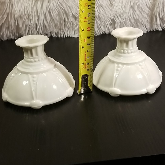 Oyster & Pearl Vitrock candle holders - Picture 2 of 8